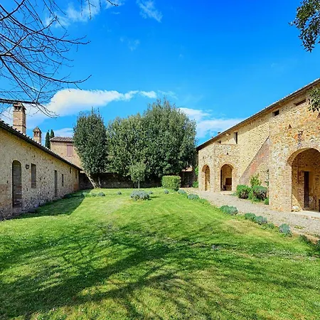 Historic Tuscan Castle With Private Pool Vakantiehuis Valli